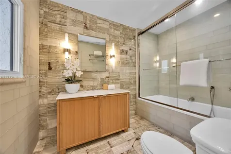3820 Braganza Avenue Miami FL 33133