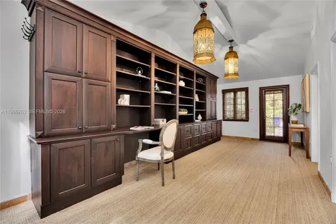 3820 Braganza Avenue Miami FL 33133
