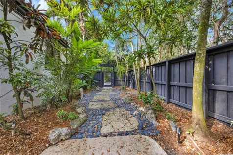3820 Braganza Avenue Miami FL 33133