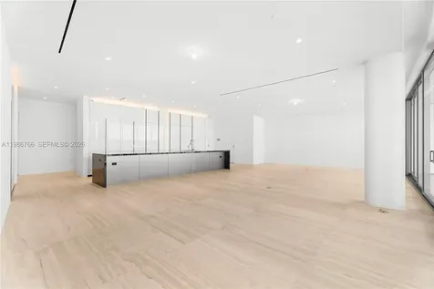 5 Grove Isle Coconut Grove FL 33133