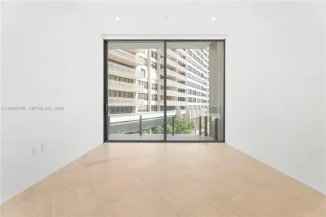 5 Grove Isle Coconut Grove FL 33133