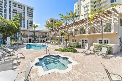 2011 N Ocean Boulevard Fort Lauderdale FL 33305