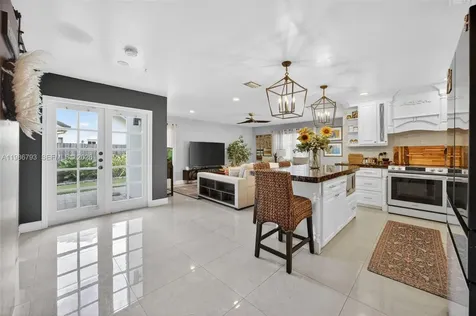 15000 SW 45th Lane Miami FL 33185