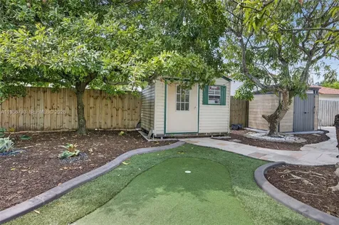 15000 SW 45th Lane Miami FL 33185