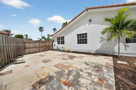 15000 SW 45th Lane Miami FL 33185