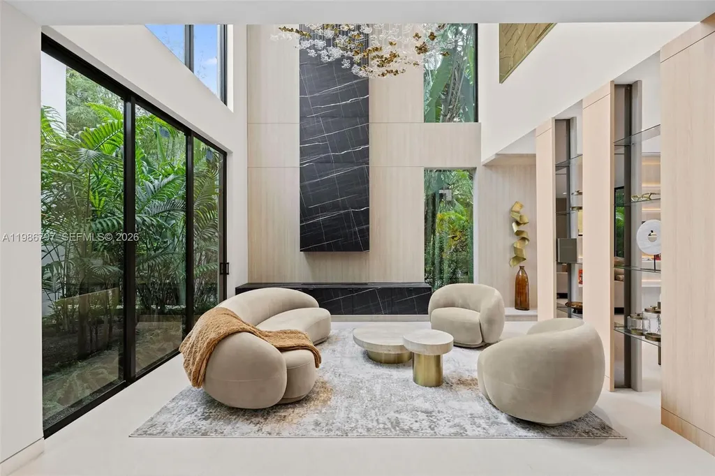 4534 Sheridan Avenue Miami Beach FL 33140