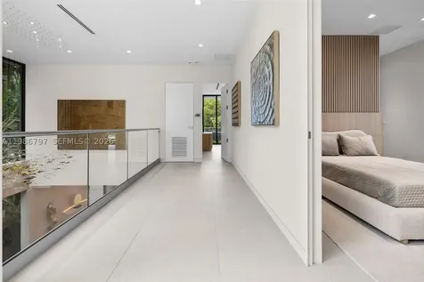 4534 Sheridan Avenue Miami Beach FL 33140