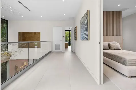 4534 Sheridan Avenue Miami Beach FL 33140