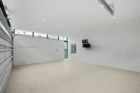 4534 Sheridan Avenue Miami Beach FL 33140