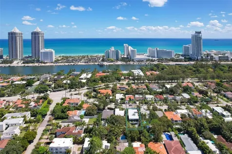 4534 Sheridan Avenue Miami Beach FL 33140