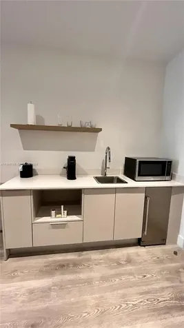 229 SW 9th Street Miami FL 33130