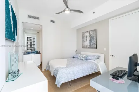 16001 Collins Avenue Sunny Isles Beach FL 33160