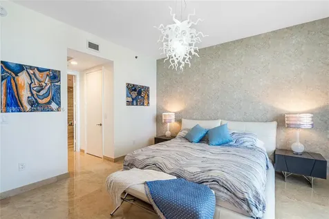 16001 Collins Avenue Sunny Isles Beach FL 33160