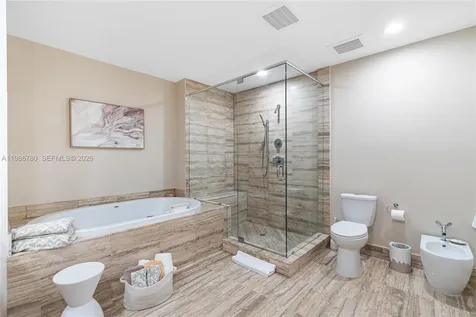 16001 Collins Avenue Sunny Isles Beach FL 33160