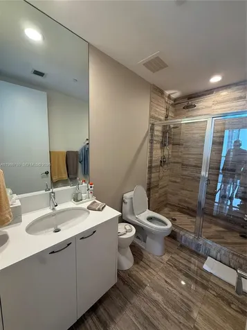 16001 Collins Avenue Sunny Isles Beach FL 33160