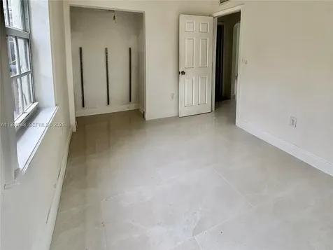 521 NW 48th Street Miami FL 33127