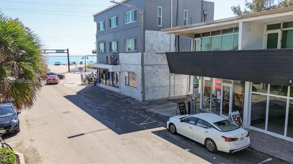 Qsr- Beachside Restaurant For Sale Fort Lauderdale FL 33304