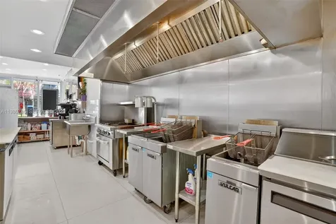 Qsr- Beachside Restaurant For Sale Fort Lauderdale FL 33304