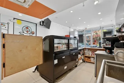 Qsr- Beachside Restaurant For Sale Fort Lauderdale FL 33304