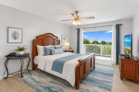 4800 Hillcrest Lane Hollywood FL 33021