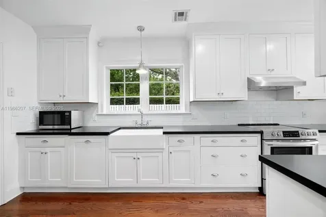 285 NE 105th Street Miami Shores FL 33138