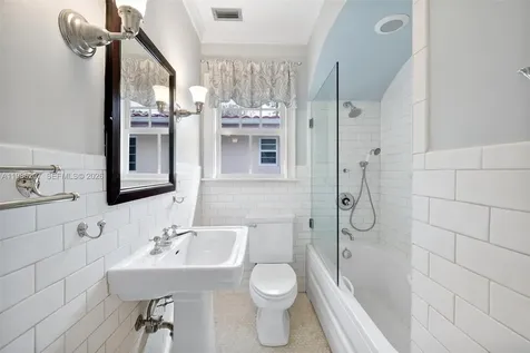 285 NE 105th Street Miami Shores FL 33138