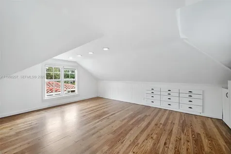 285 NE 105th Street Miami Shores FL 33138