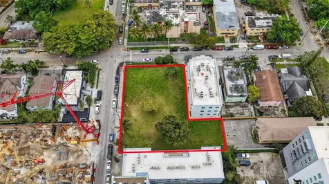 244 NW 7th Avenue Miami FL 33128