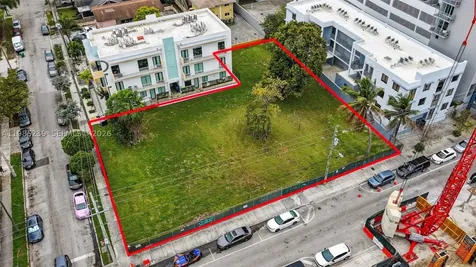 244 NW 7th Avenue Miami FL 33128