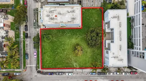 244 NW 7th Avenue Miami FL 33128