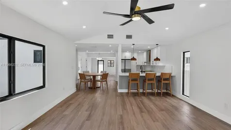 3135 SW 7th Street Miami FL 33135