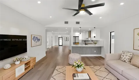 3135 SW 7th Street Miami FL 33135