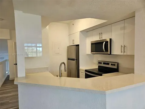 751 SW 148th Avenue Sunrise FL 33325