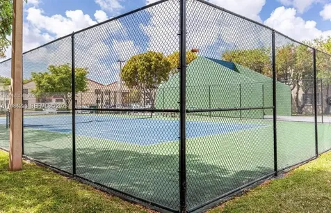10233 NW 9th St Circle Miami FL 33172