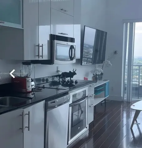 60 SW 13th Street Miami FL 33130
