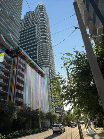 60 SW 13th Street Miami FL 33130