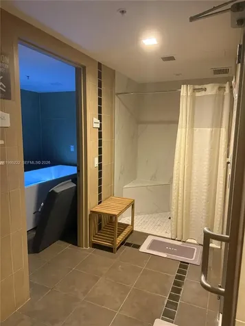 60 SW 13th Street Miami FL 33130