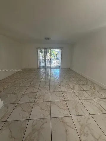 10393 N Kendall Drive Miami FL 33176