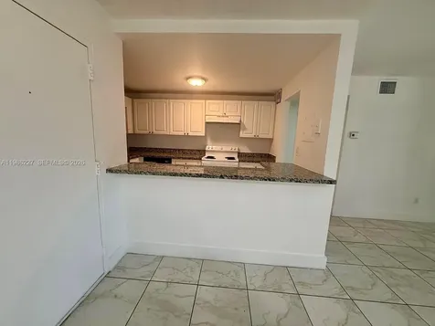 10393 N Kendall Drive Miami FL 33176