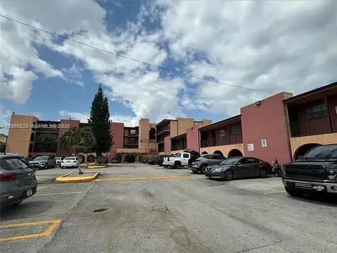 6620 W 2nd Court Hialeah FL 33012