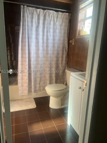 6620 W 2nd Court Hialeah FL 33012
