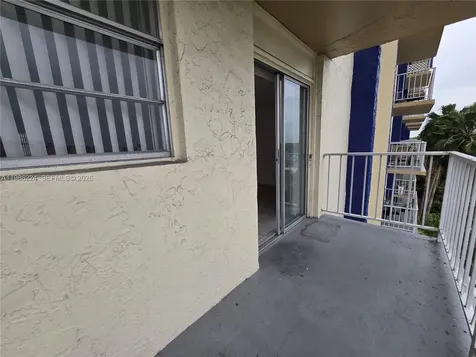 801 NW 47th Avenue Miami FL 33126