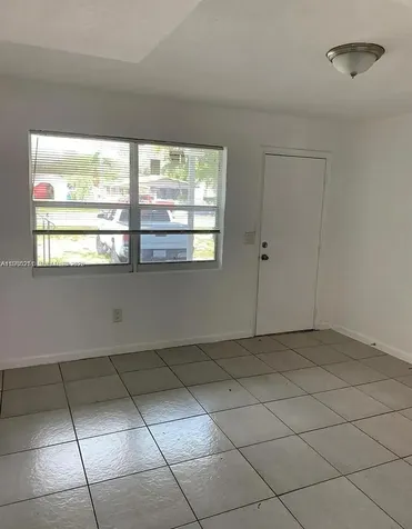 1277 NW 58th Street Miami FL 33142