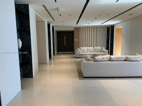 300 Biscayne Boulevard Way Miami FL 33131