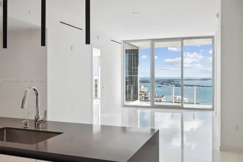 300 Biscayne Boulevard Way Miami FL 33131