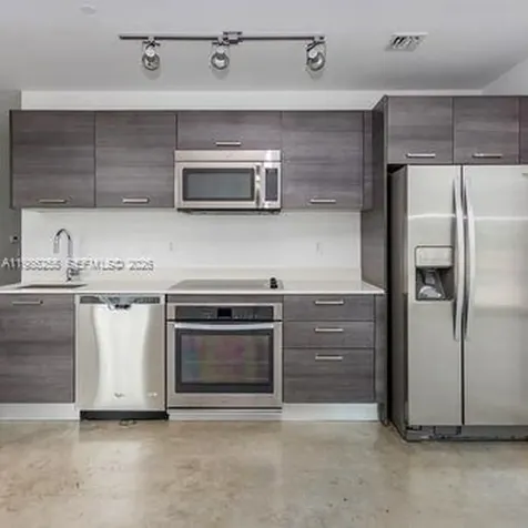 151 SE 1st Street Miami FL 33131