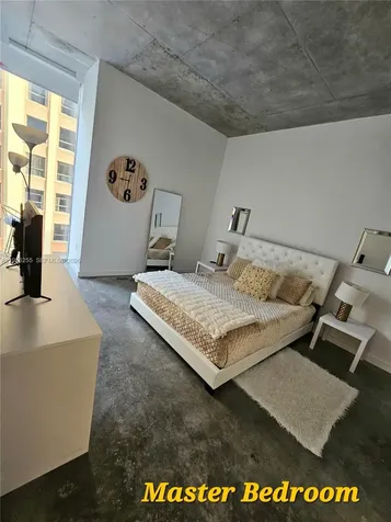 151 SE 1st Street Miami FL 33131