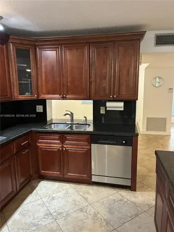 8791 Holly Court Tamarac FL 33321