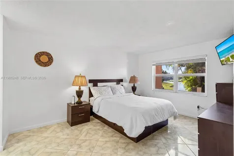 9540 Sunrise Lakes Boulevard Sunrise FL 33322