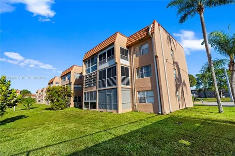 9540 Sunrise Lakes Boulevard Sunrise FL 33322